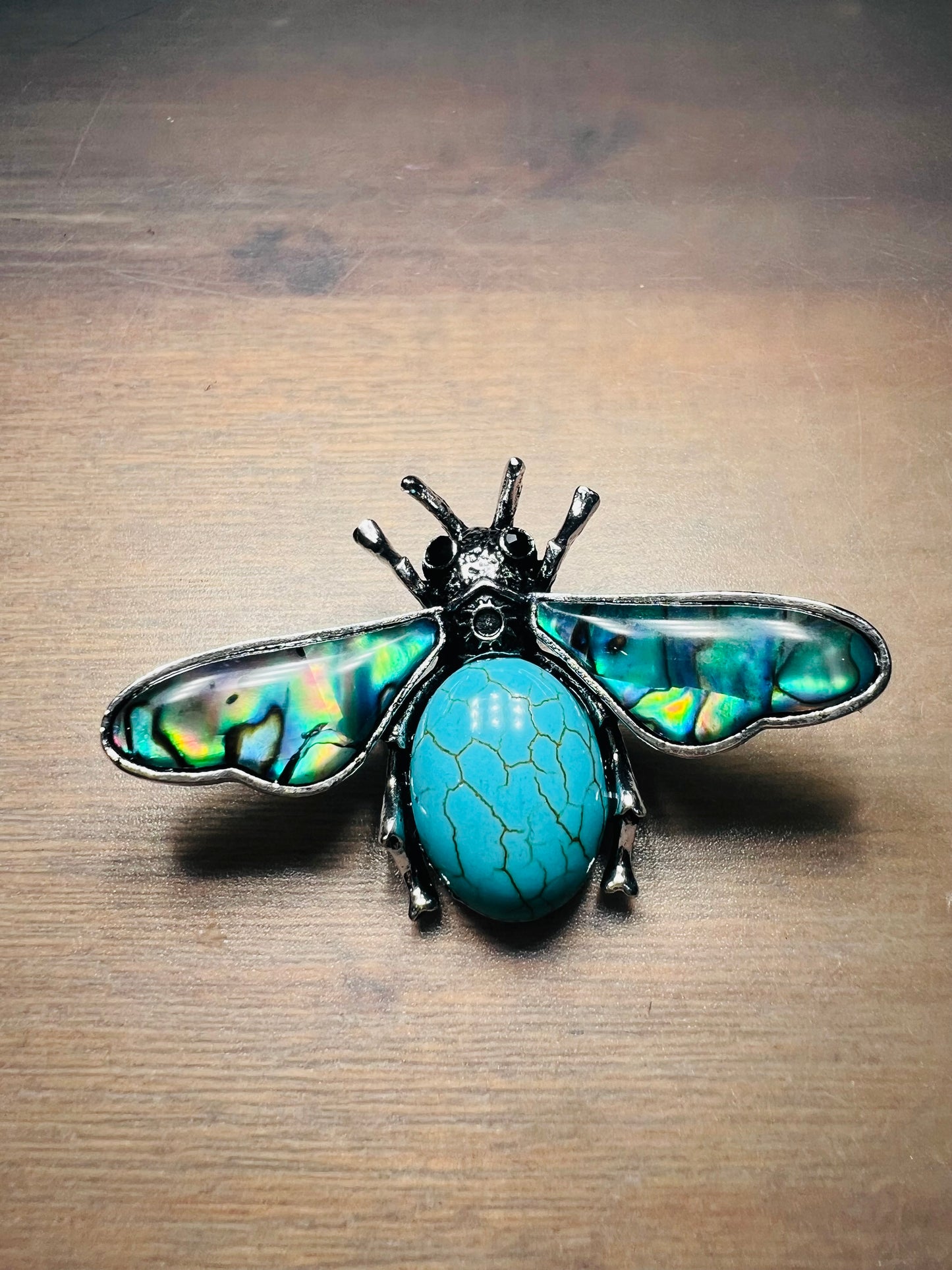 Bee Brooch - Paua