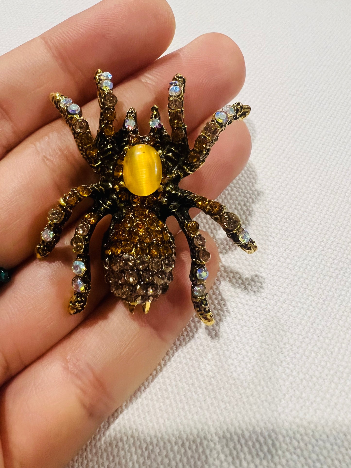 Spider Brooch - Elegant
