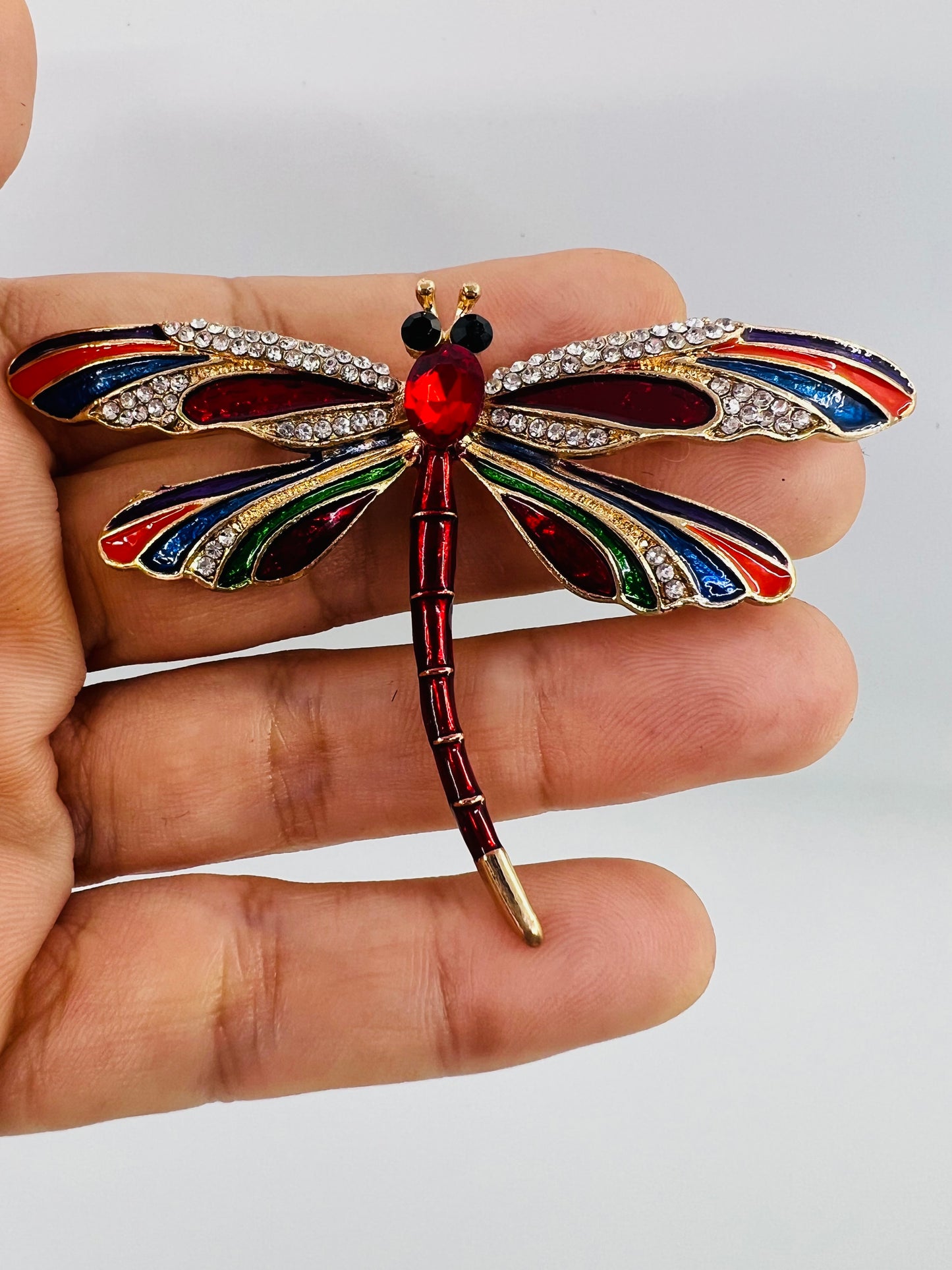Dragonfly Brooch - Madame