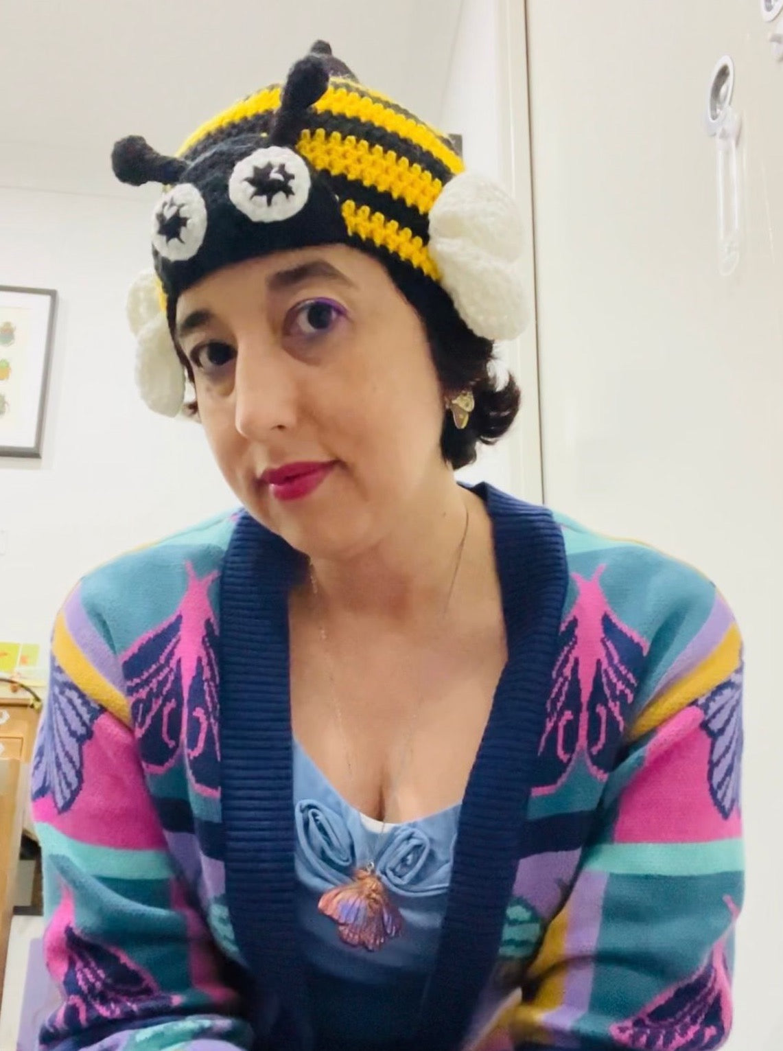 Western honey bee beanie