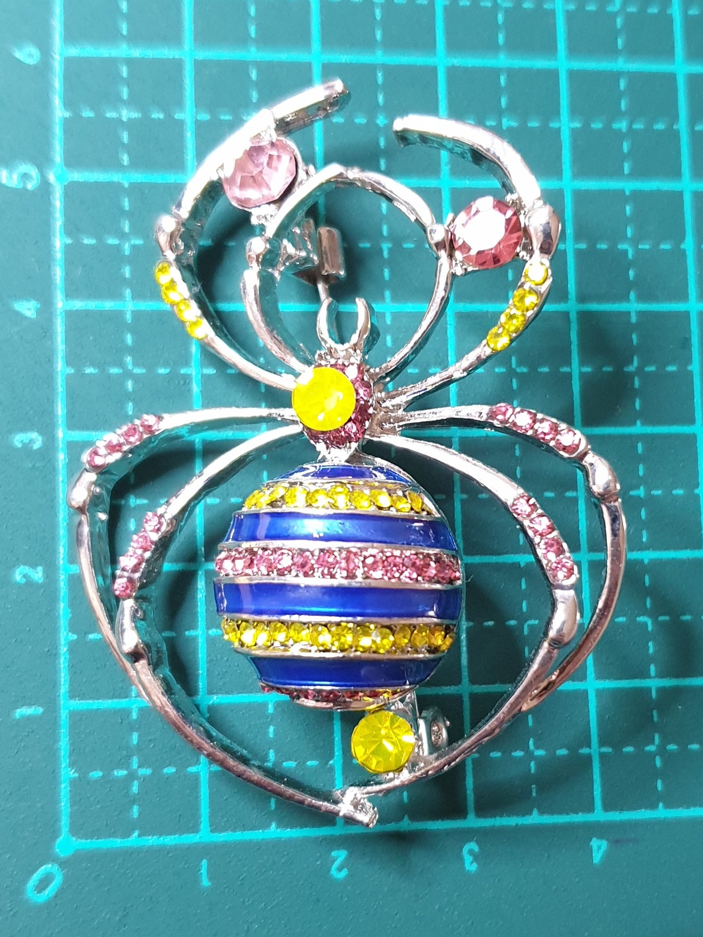 Spider Brooch - Blue Yellow Pink