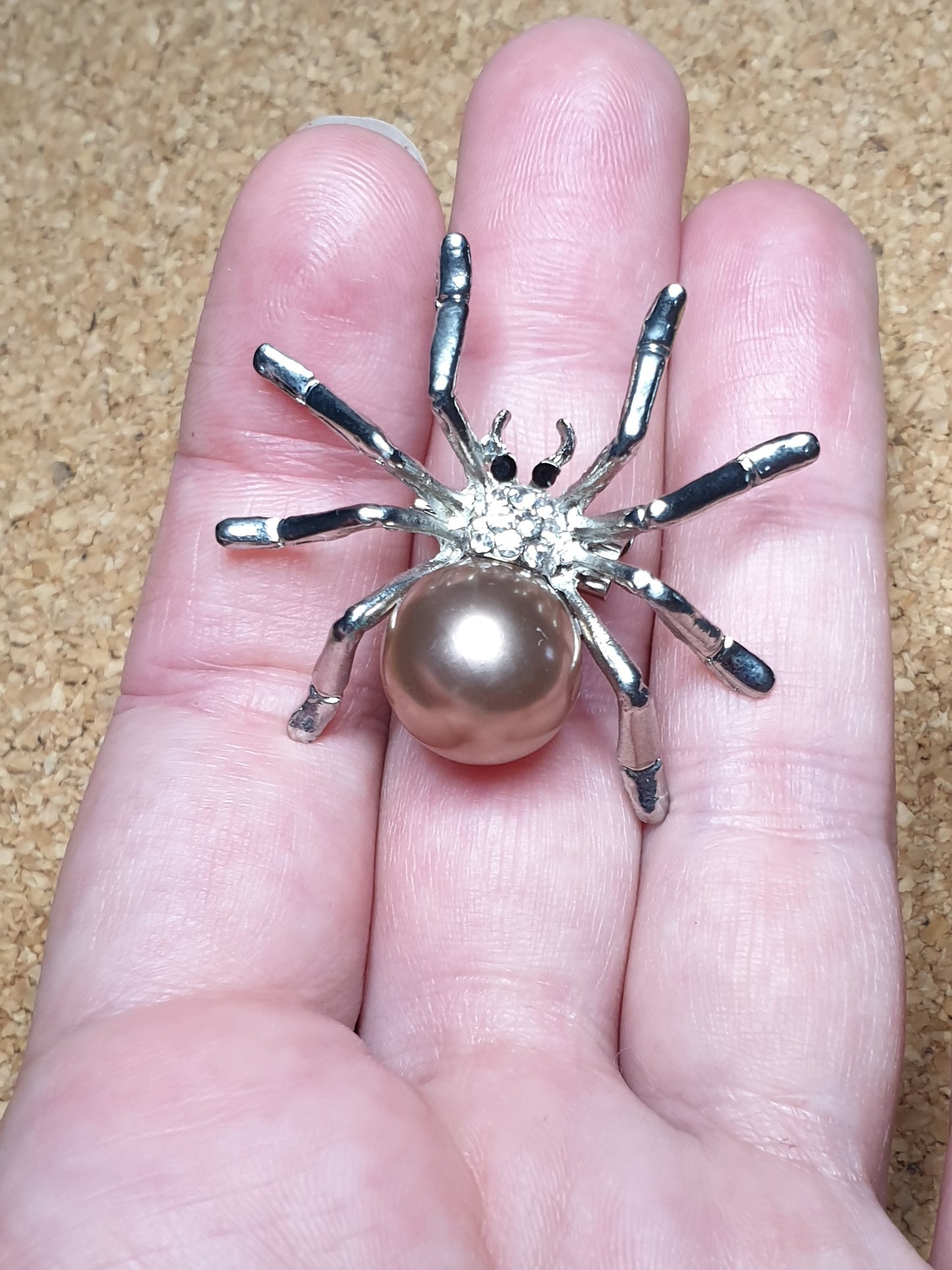 Spider Brooch - Pearl Pink