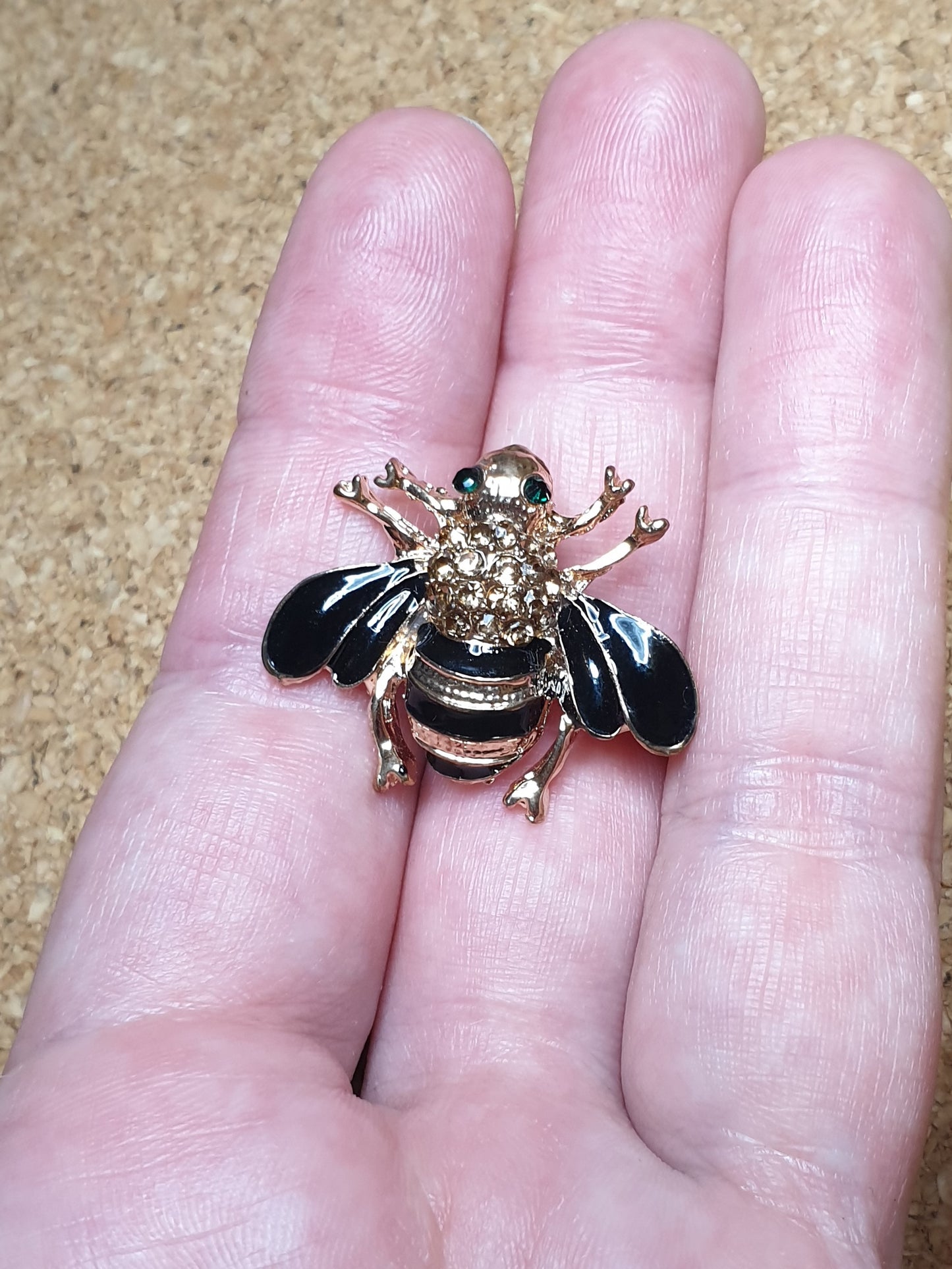 Bee Brooch - Black Wings Gold Body