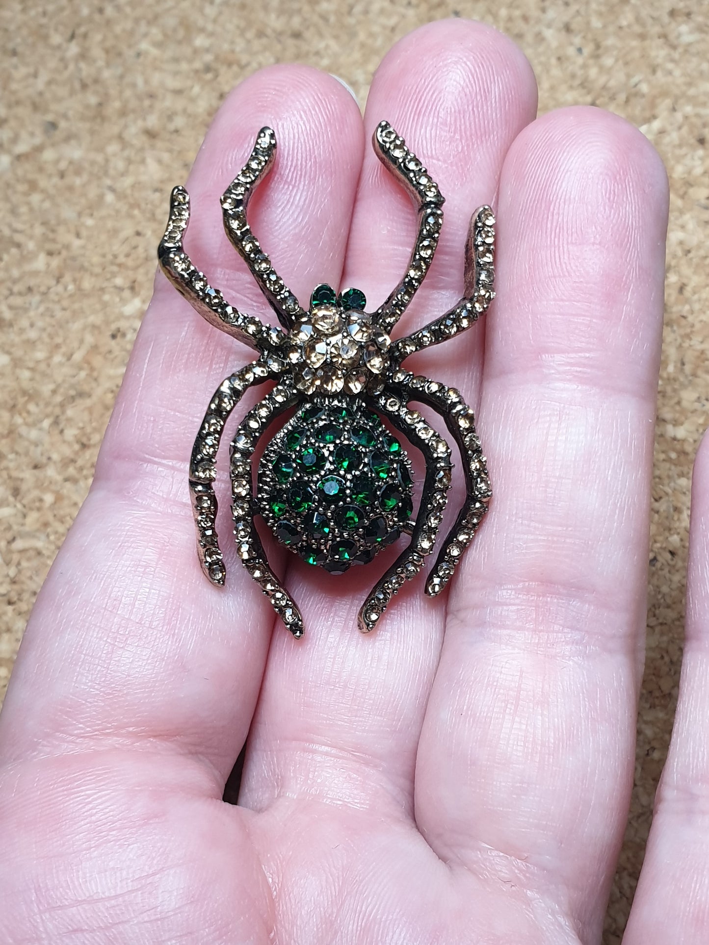Spider Brooch - Green Bright