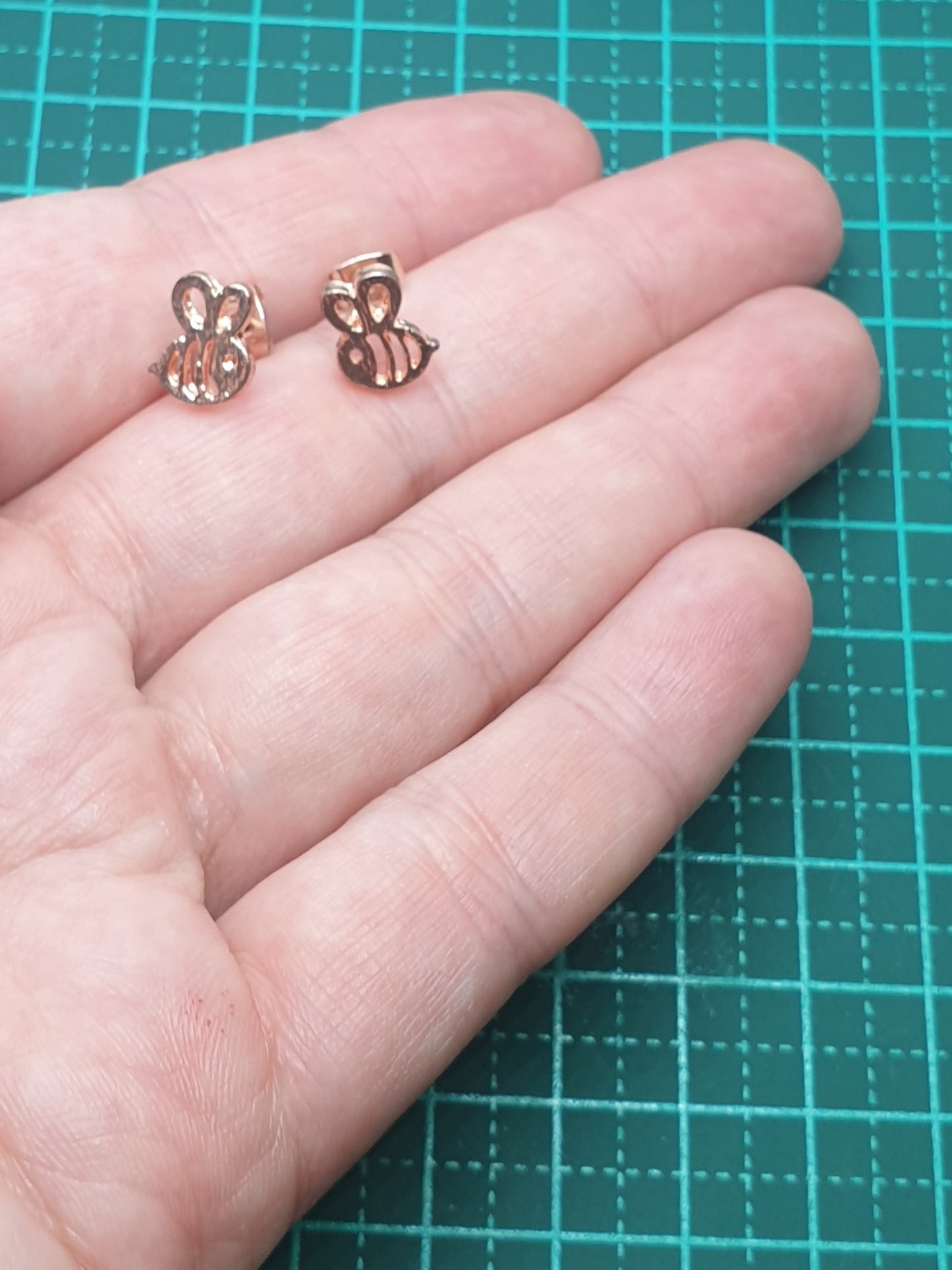 Bee Studs - Rose Gold