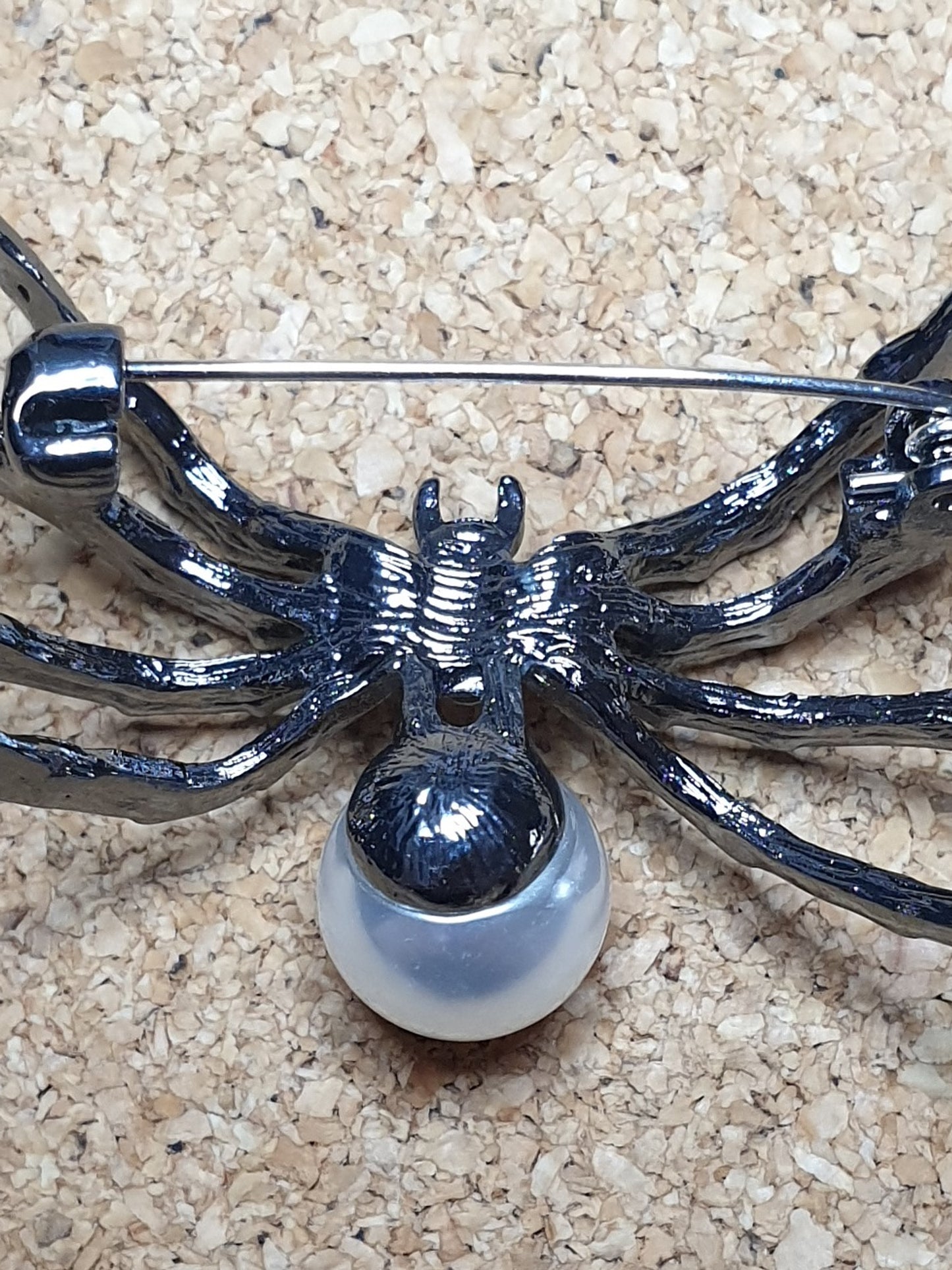 Spider Brooch - Pearl Medium