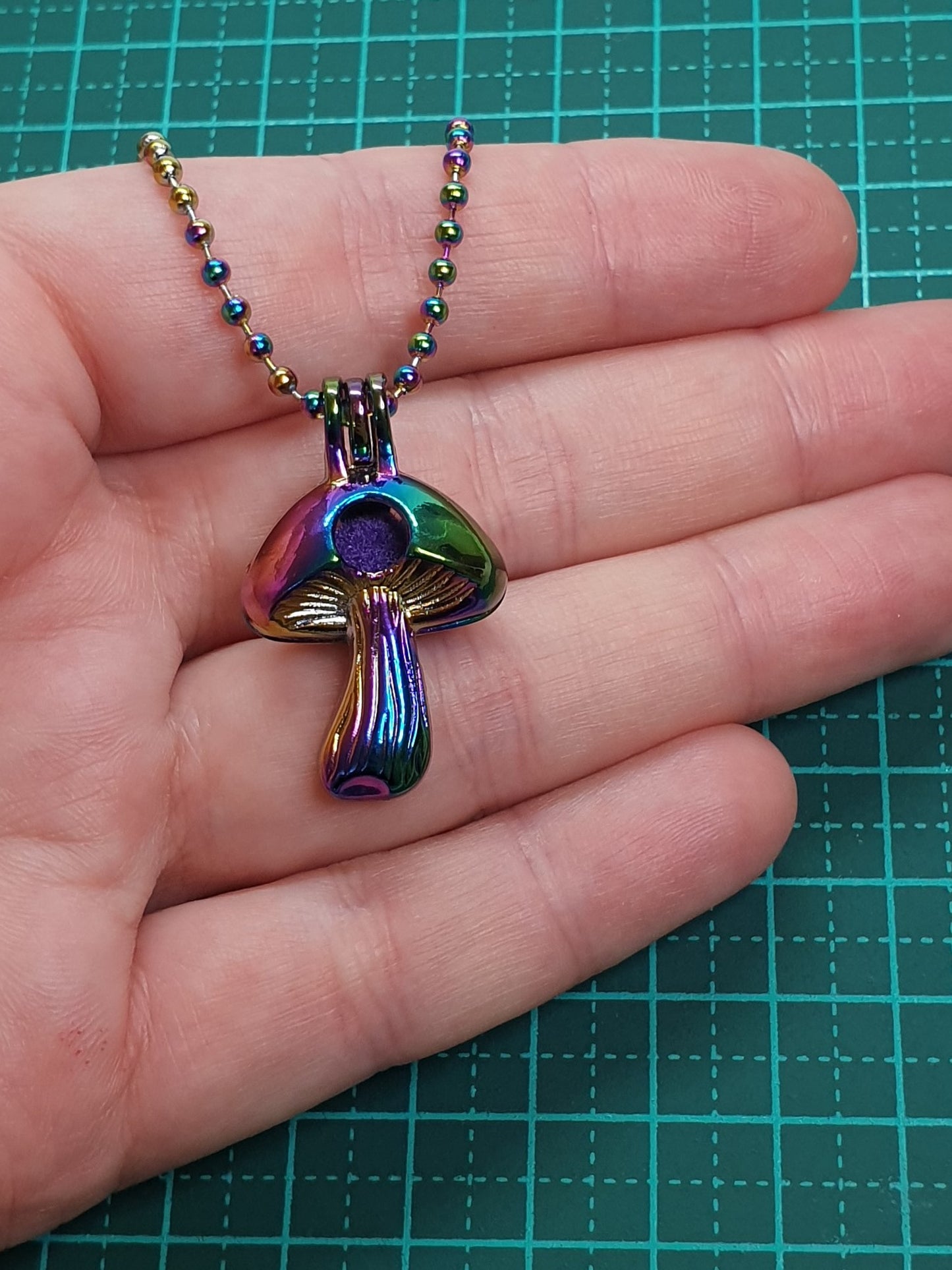 Mushroom keepsafe necklace - Stainless Steel