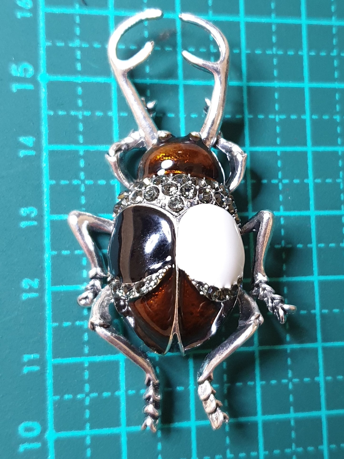 Stag Beetle Brooch - Bipolar