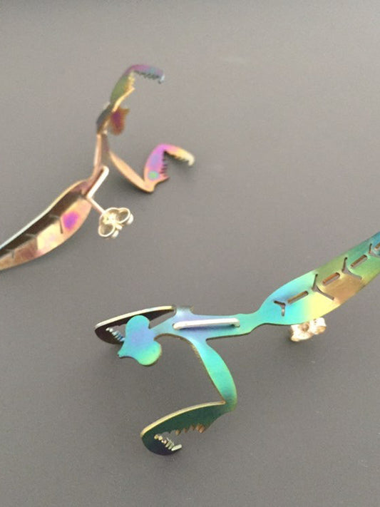 Titanium Mantis Studs