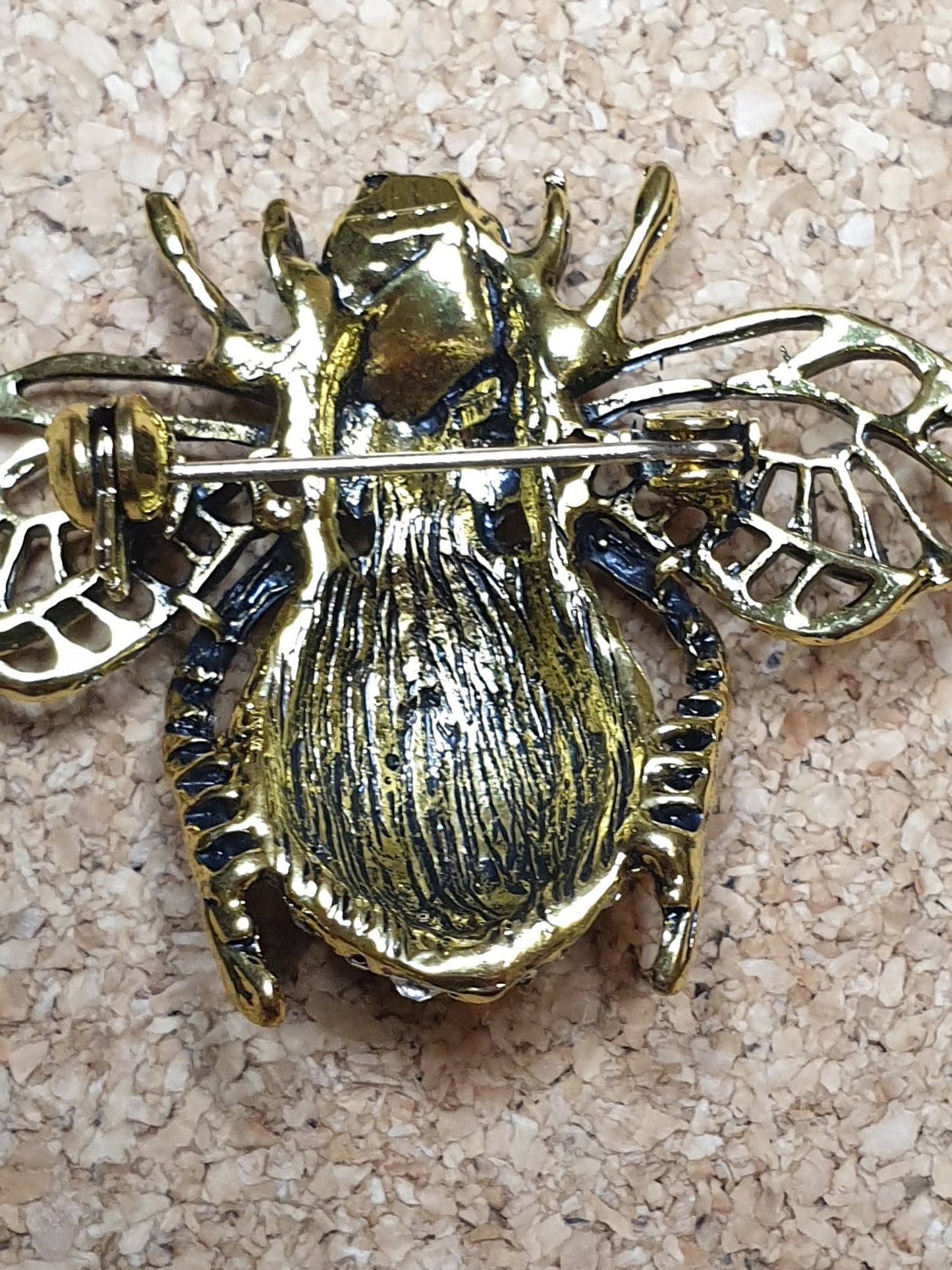 Bumblebee Brooch - Brown