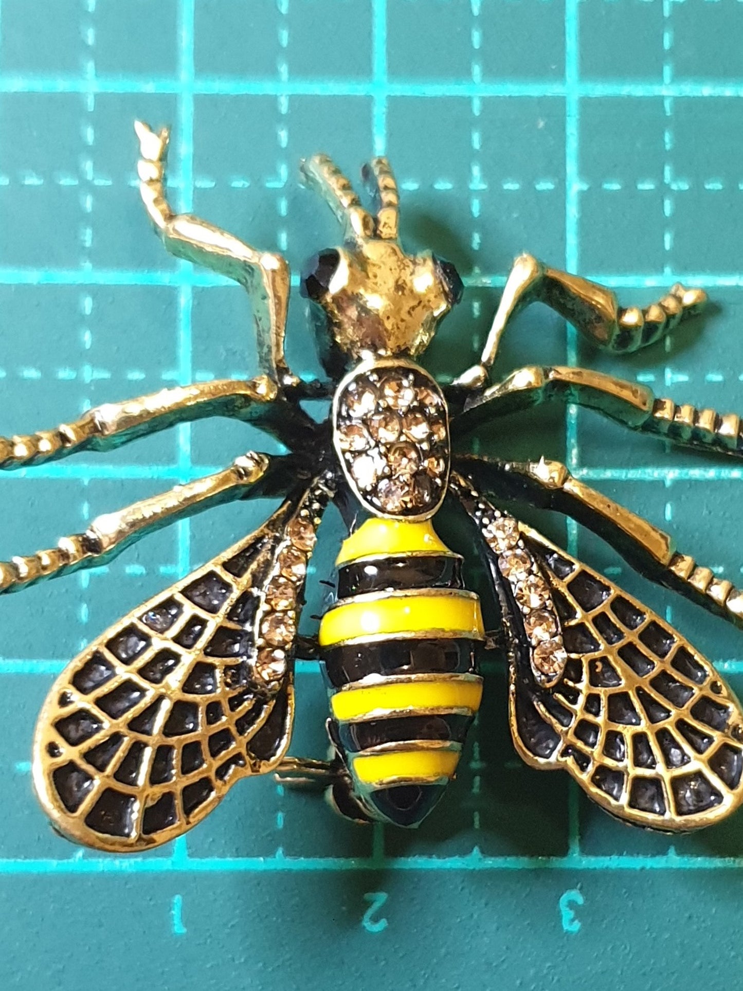 Hornet Wasp Brooch - Black Wings