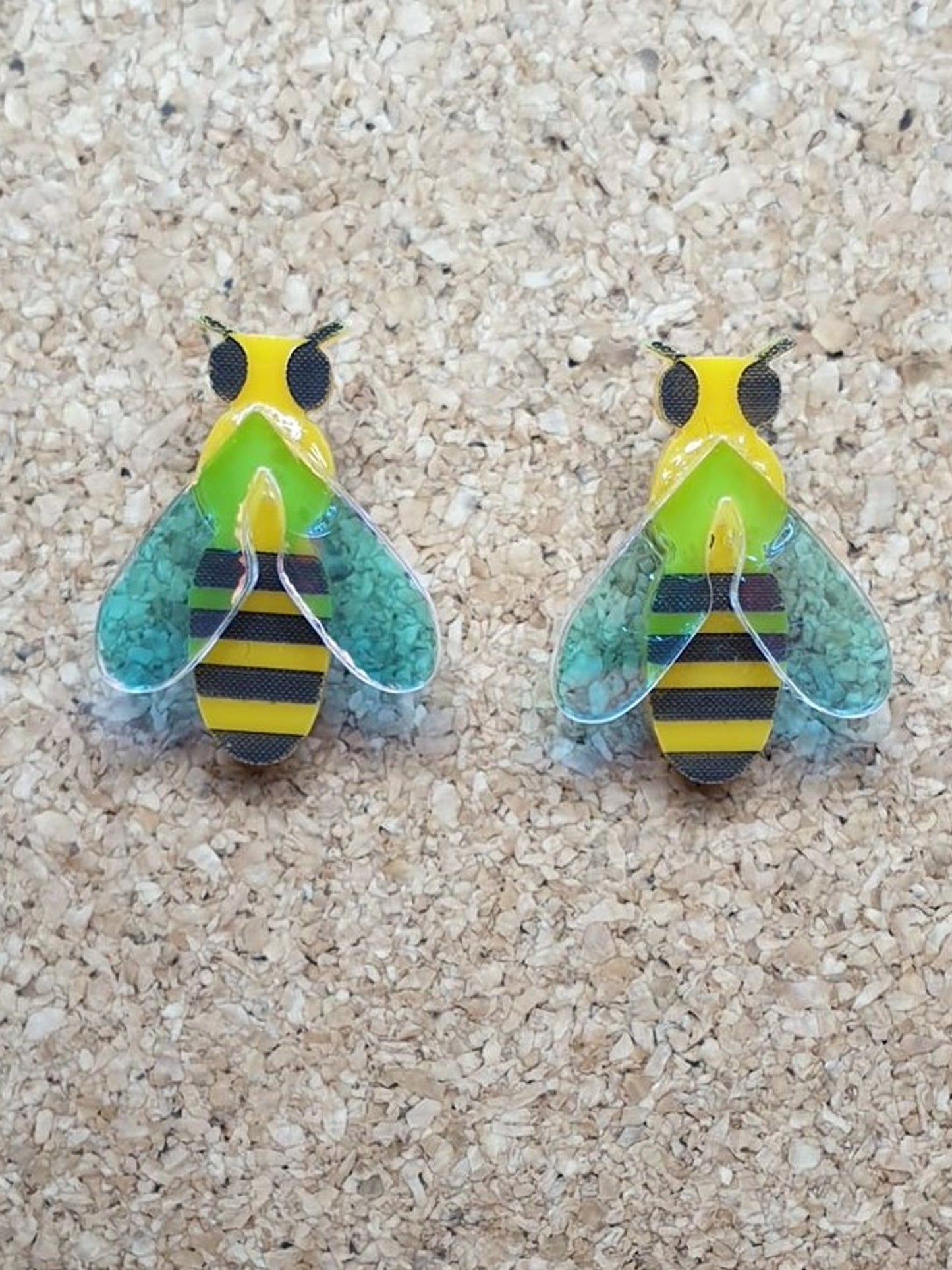 Bee stud acrylic earrings
