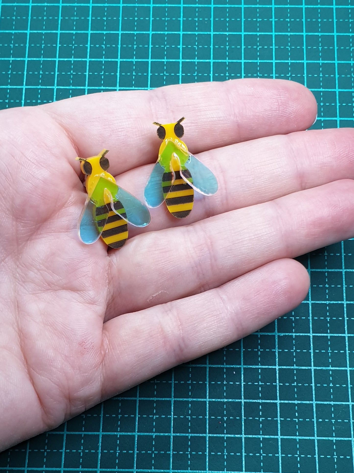 Bee stud acrylic earrings