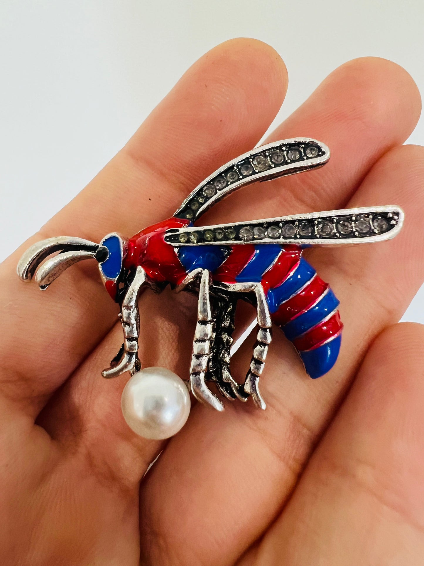 Colourful wasp Brooch - side view