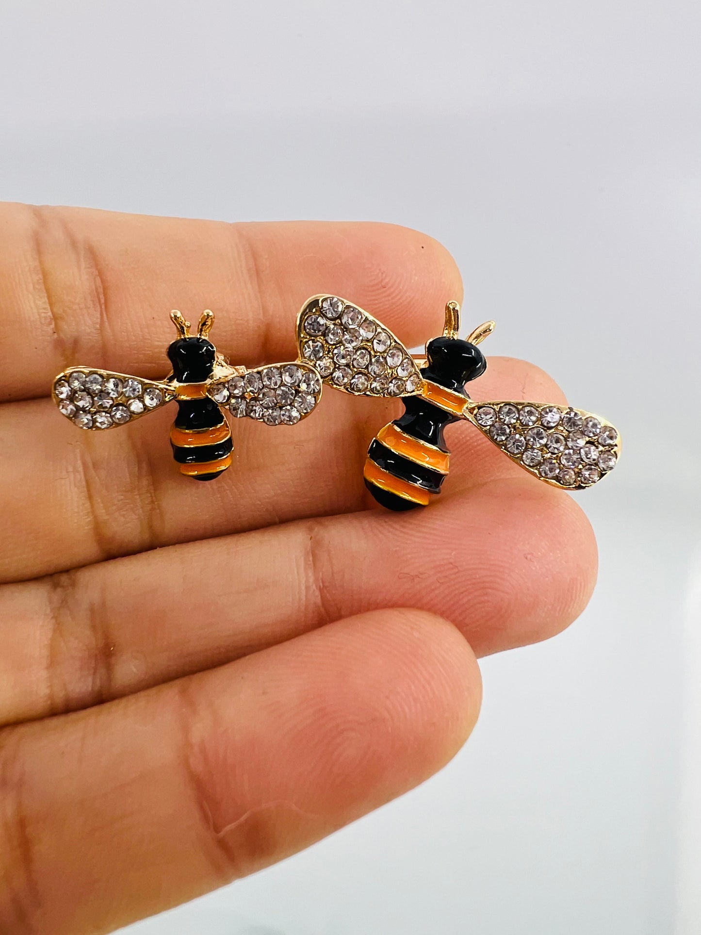 Bee Couple Brooch