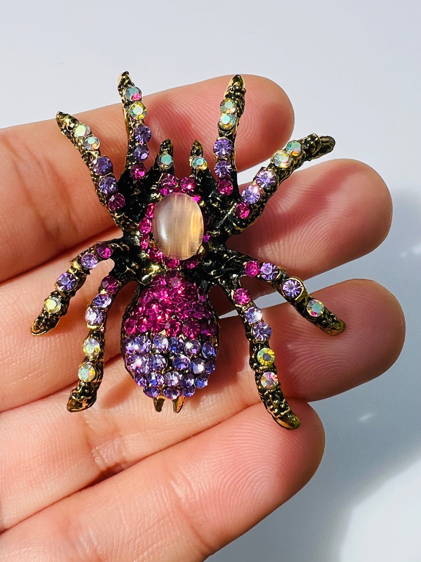 Spider Brooch - Elegant