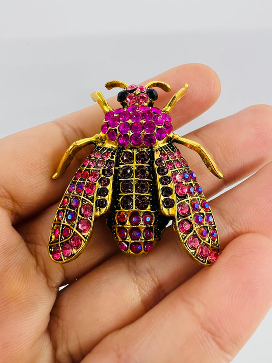 Fancy bee brooch
