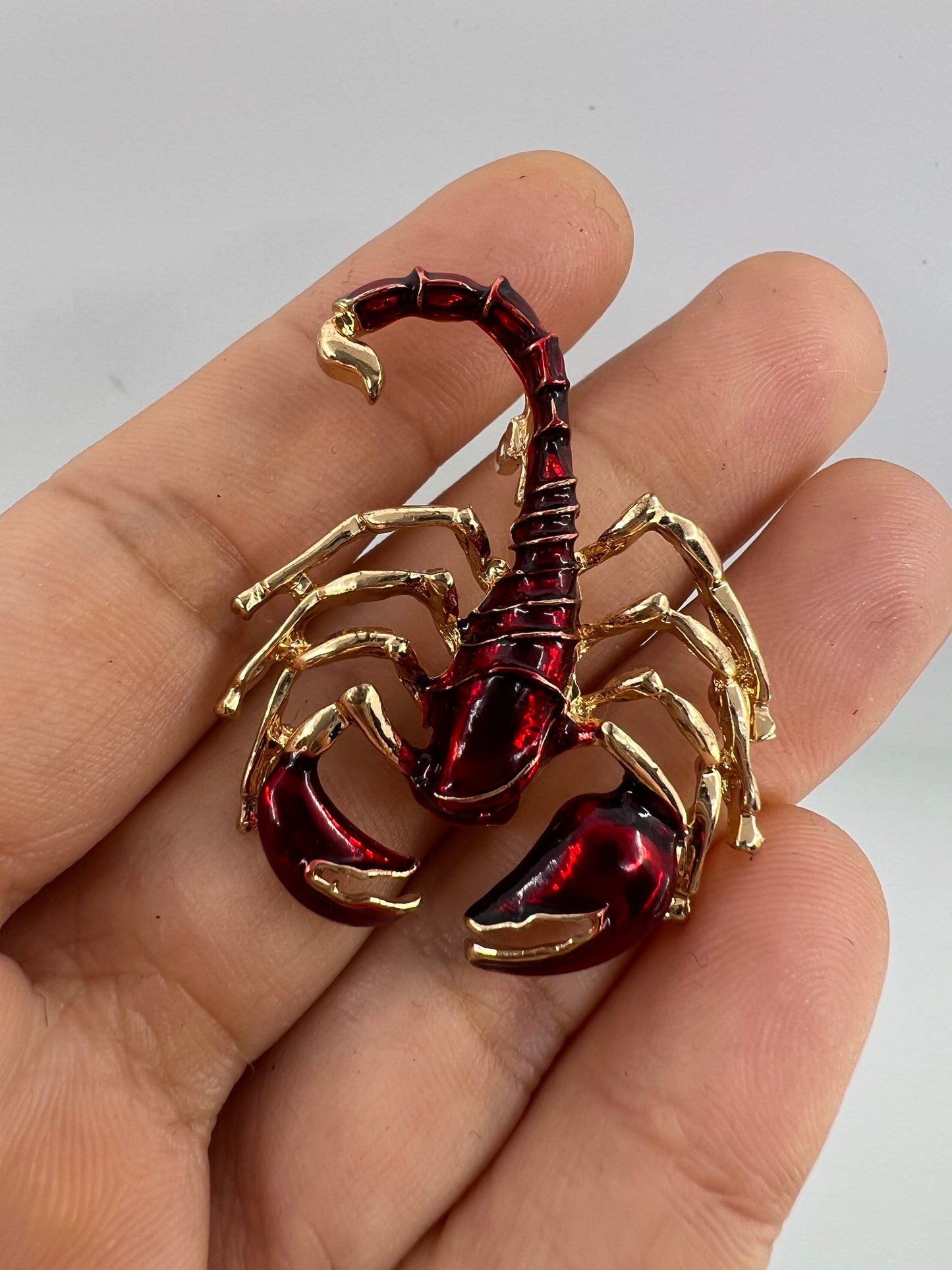 Scorpion Brooch - Golden Large