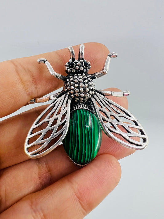 Chuncky bee brooch
