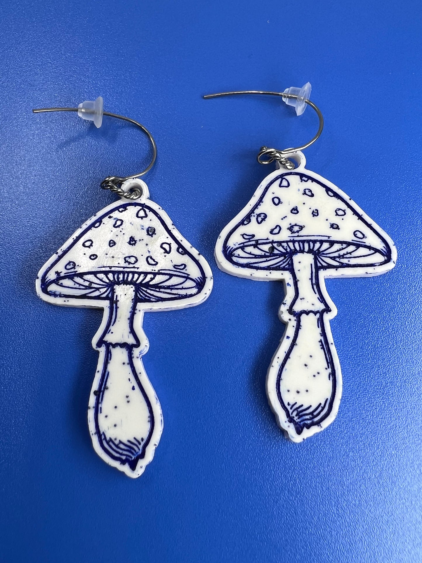 Amanita mushroom dangles - Glow in the dark