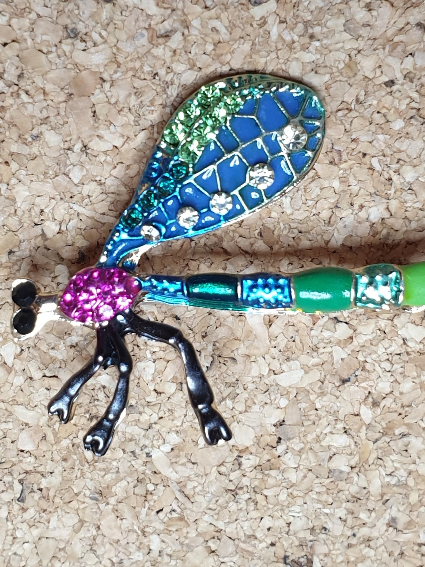 Dragonfly Brooch - Side, Green