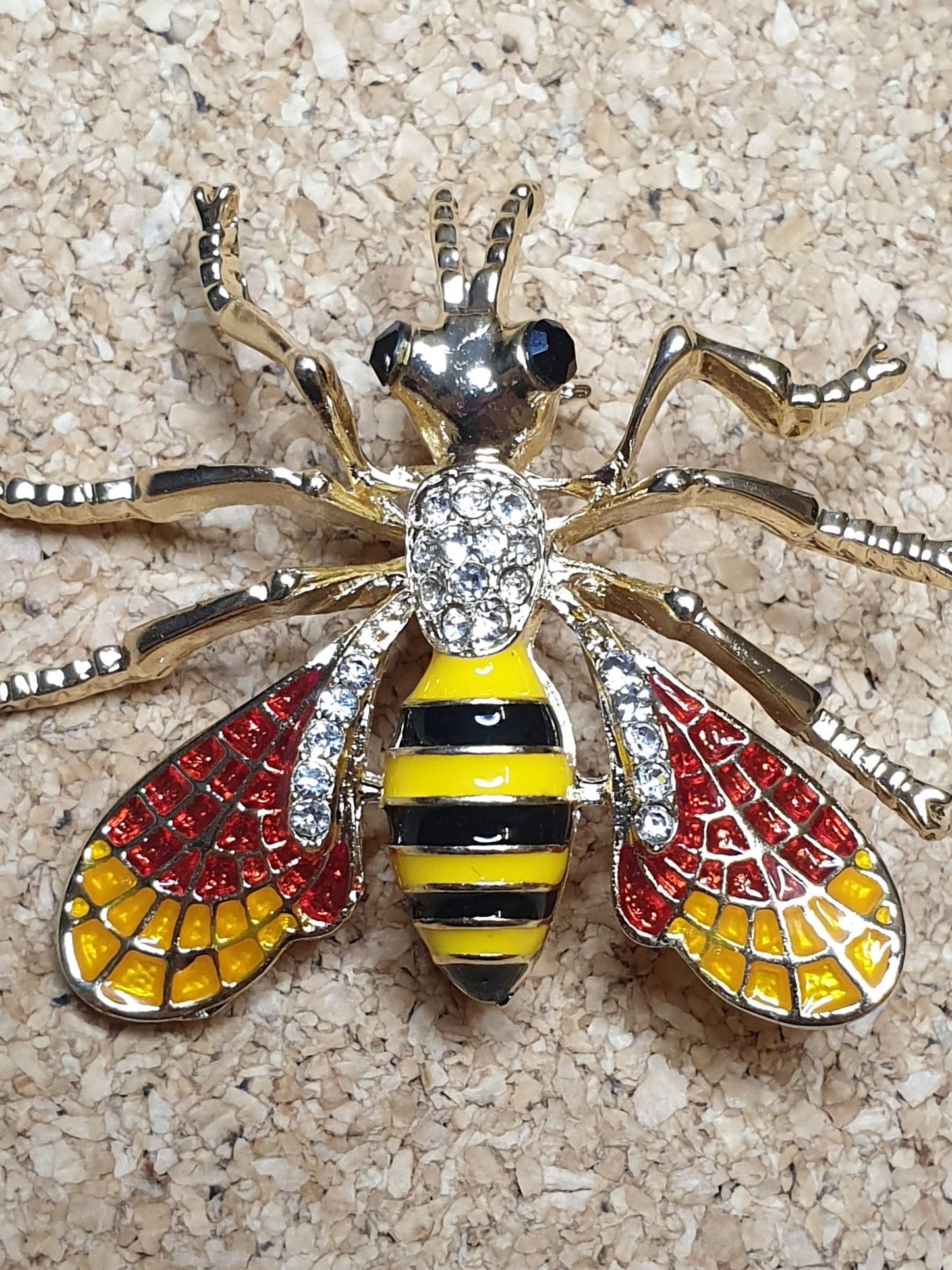 Hornet Wasp Brooch - Red Wings