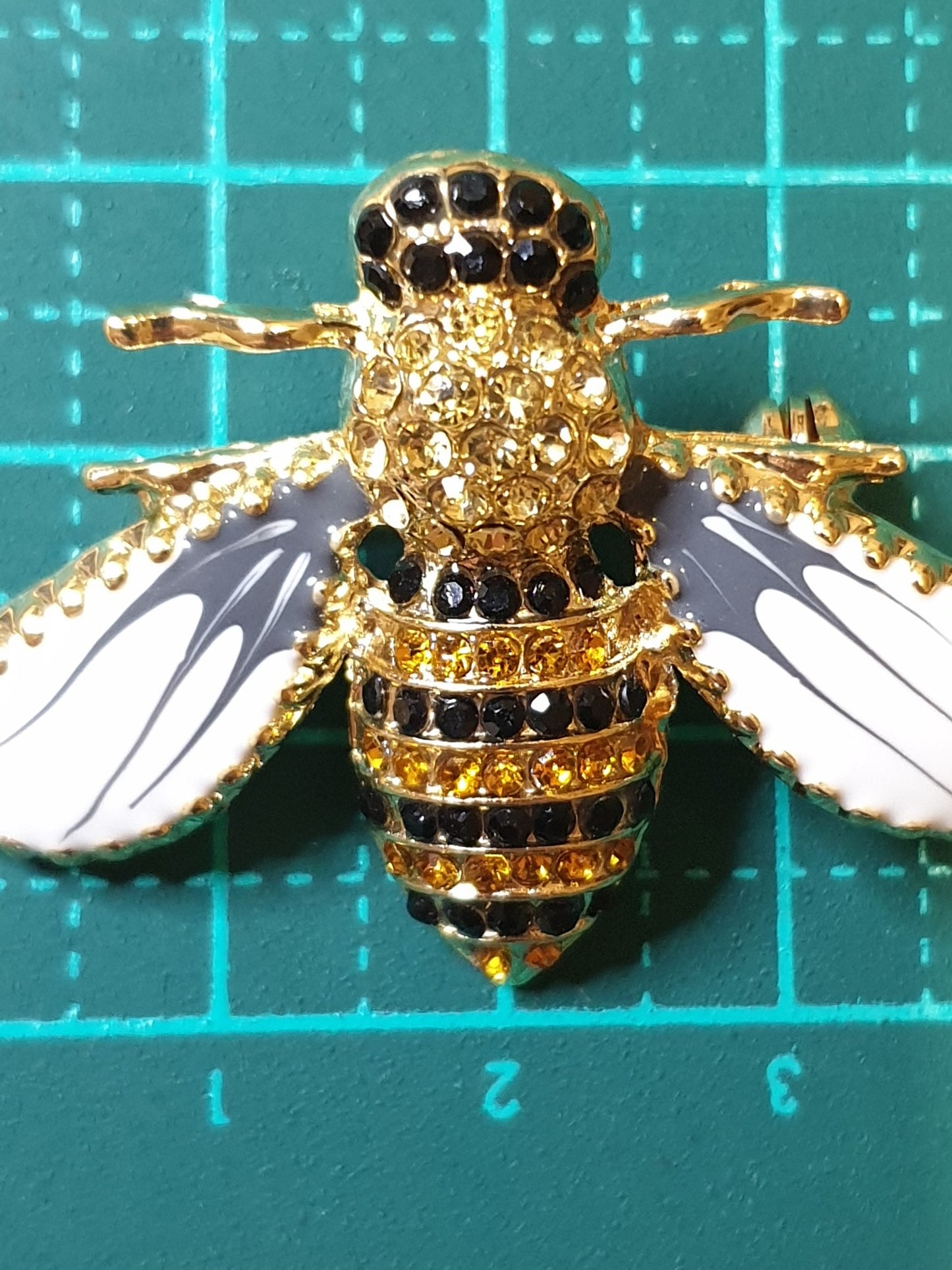 Bee Brooch - White Wings