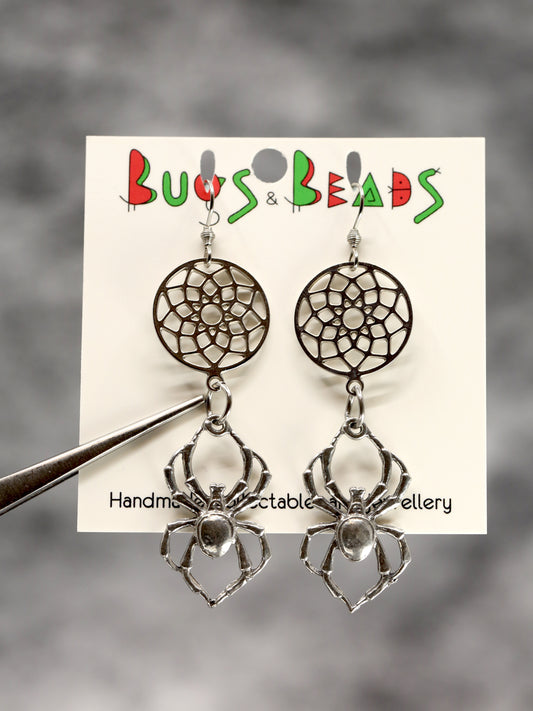 Crab spider & dreamcatcher earrings