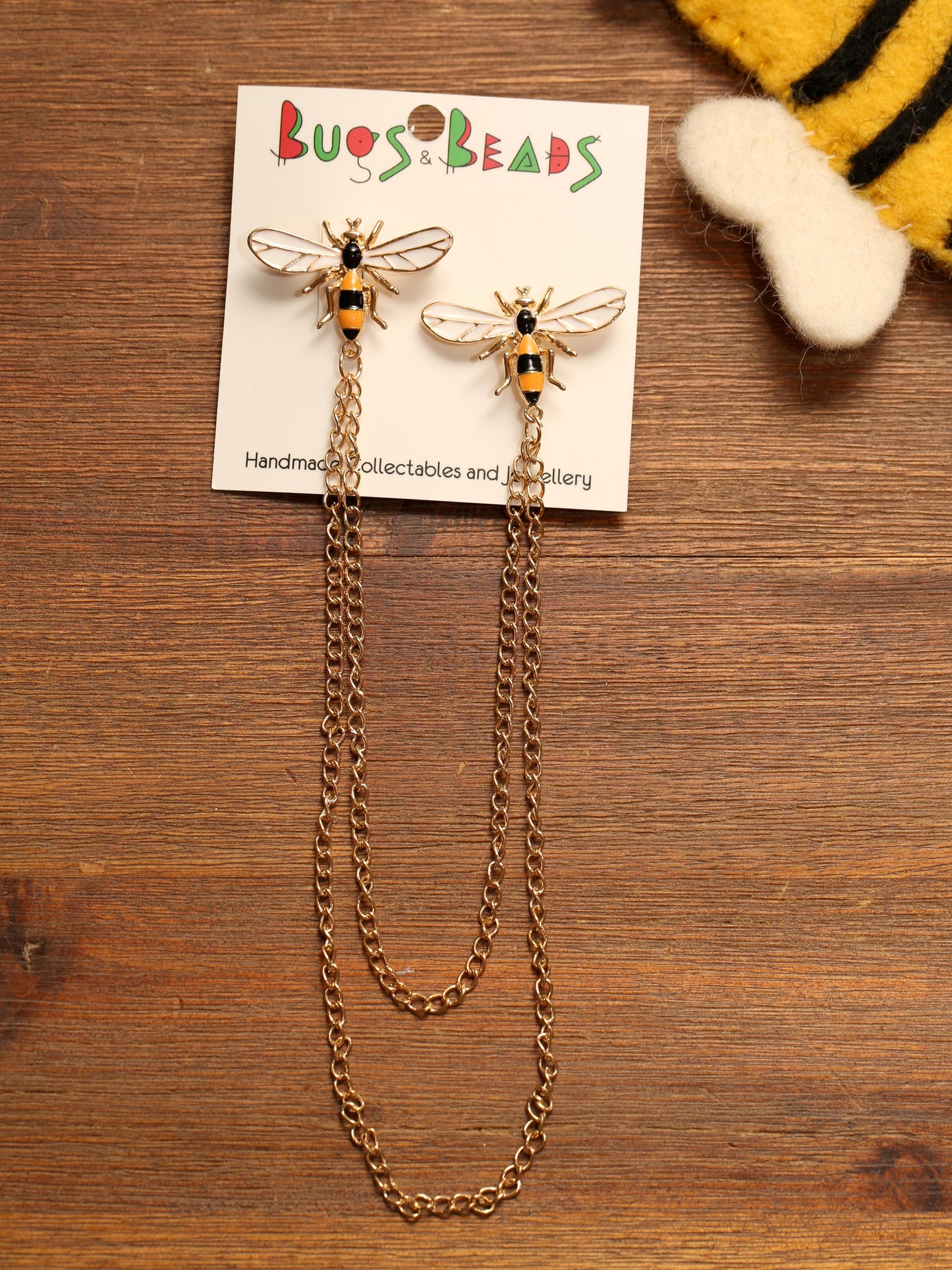 Cute bee double brooch