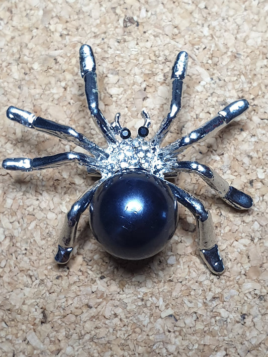 Spider Brooch - Pearl Blue