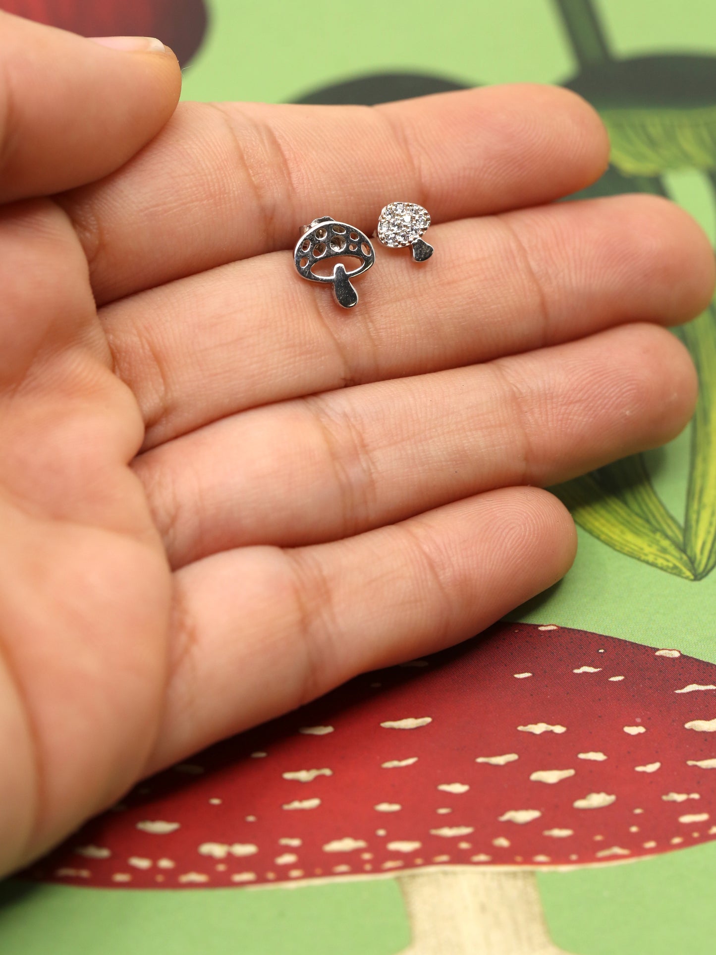 Tiny assimetrical mushroom studs