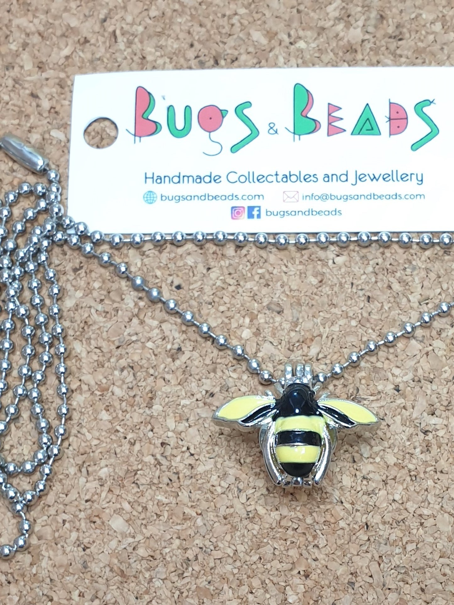 Bee Aroma Diffuser Necklace - Yellow & Black Wings