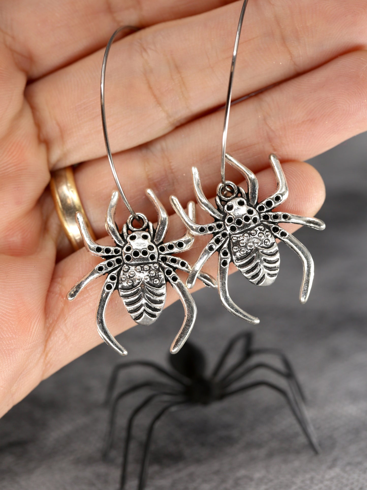 Vintage spider on hoops