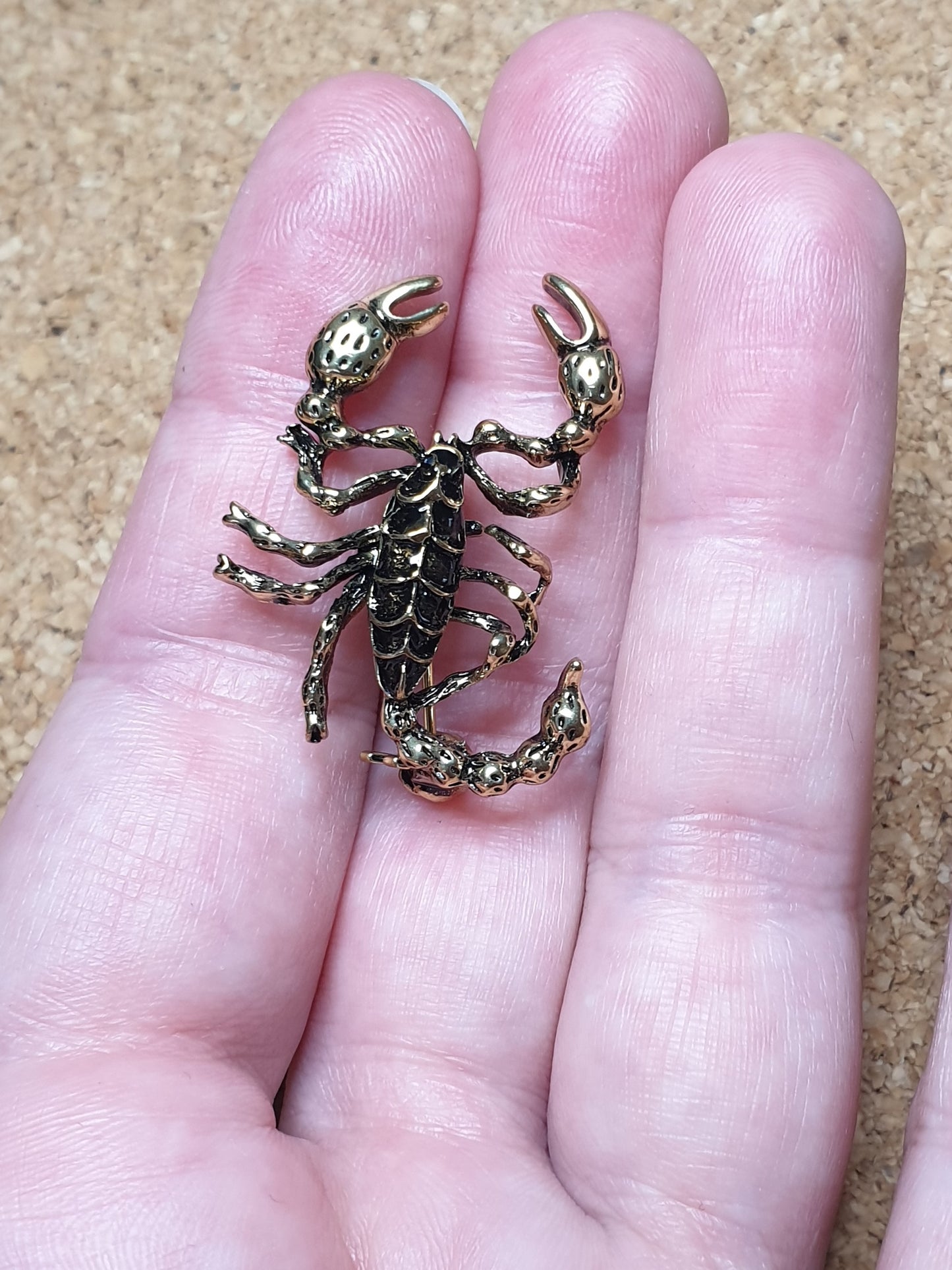 Scorpion Brooch - Golden Small