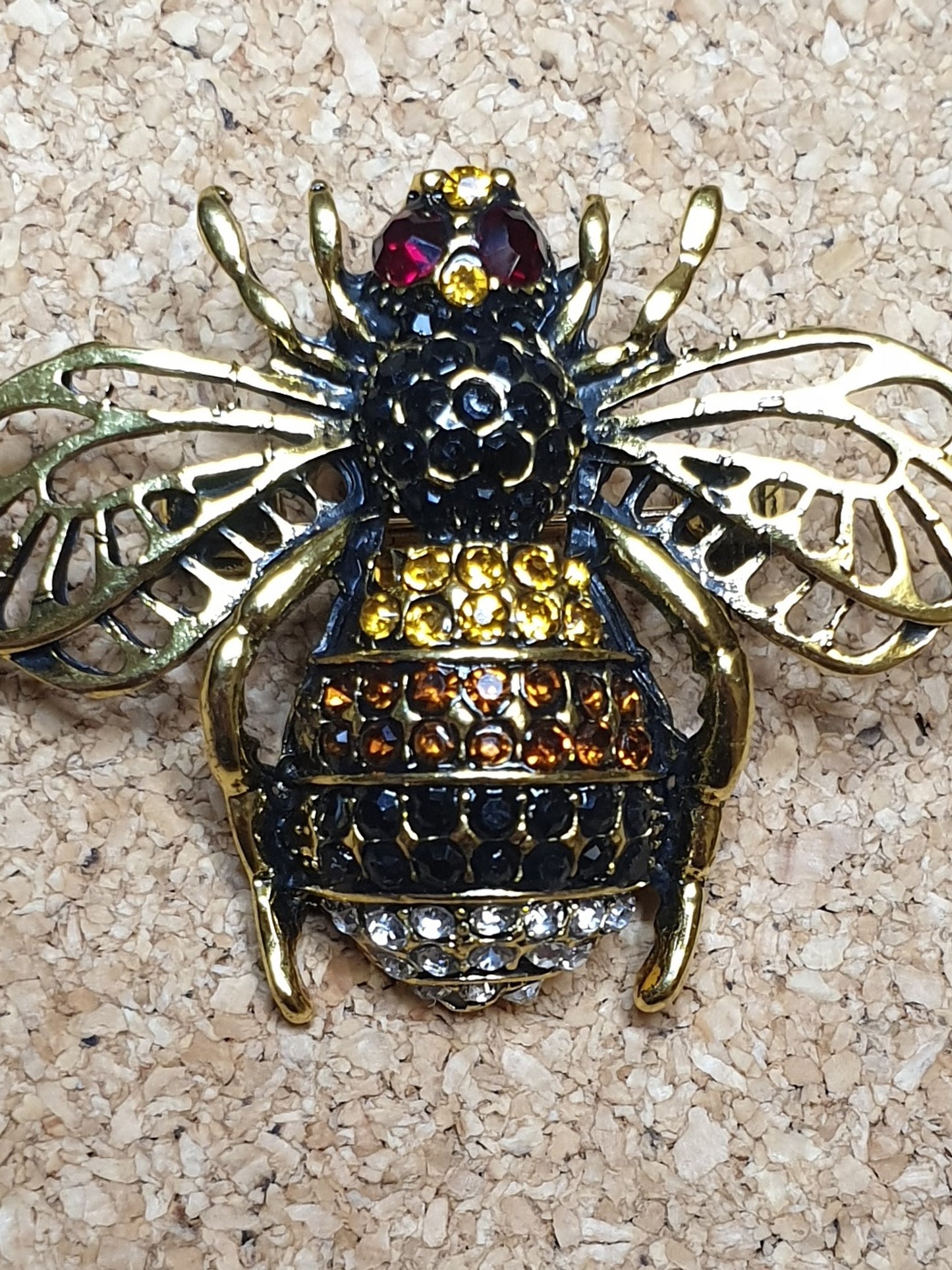 Bumblebee Brooch - Brown