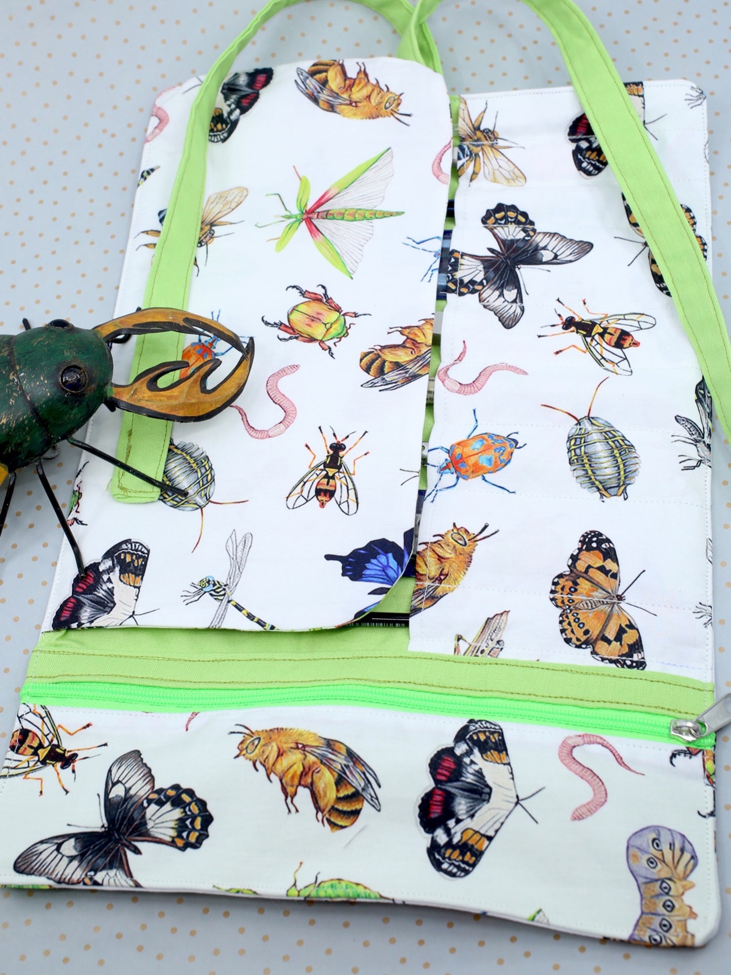 The indispensable entomological tool roll up - Native Australian Insects