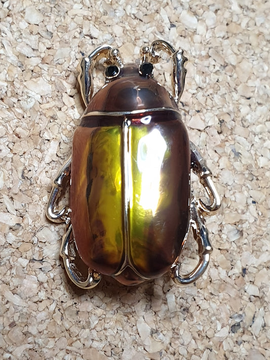 June Beetle Fashion Brooch - Gold