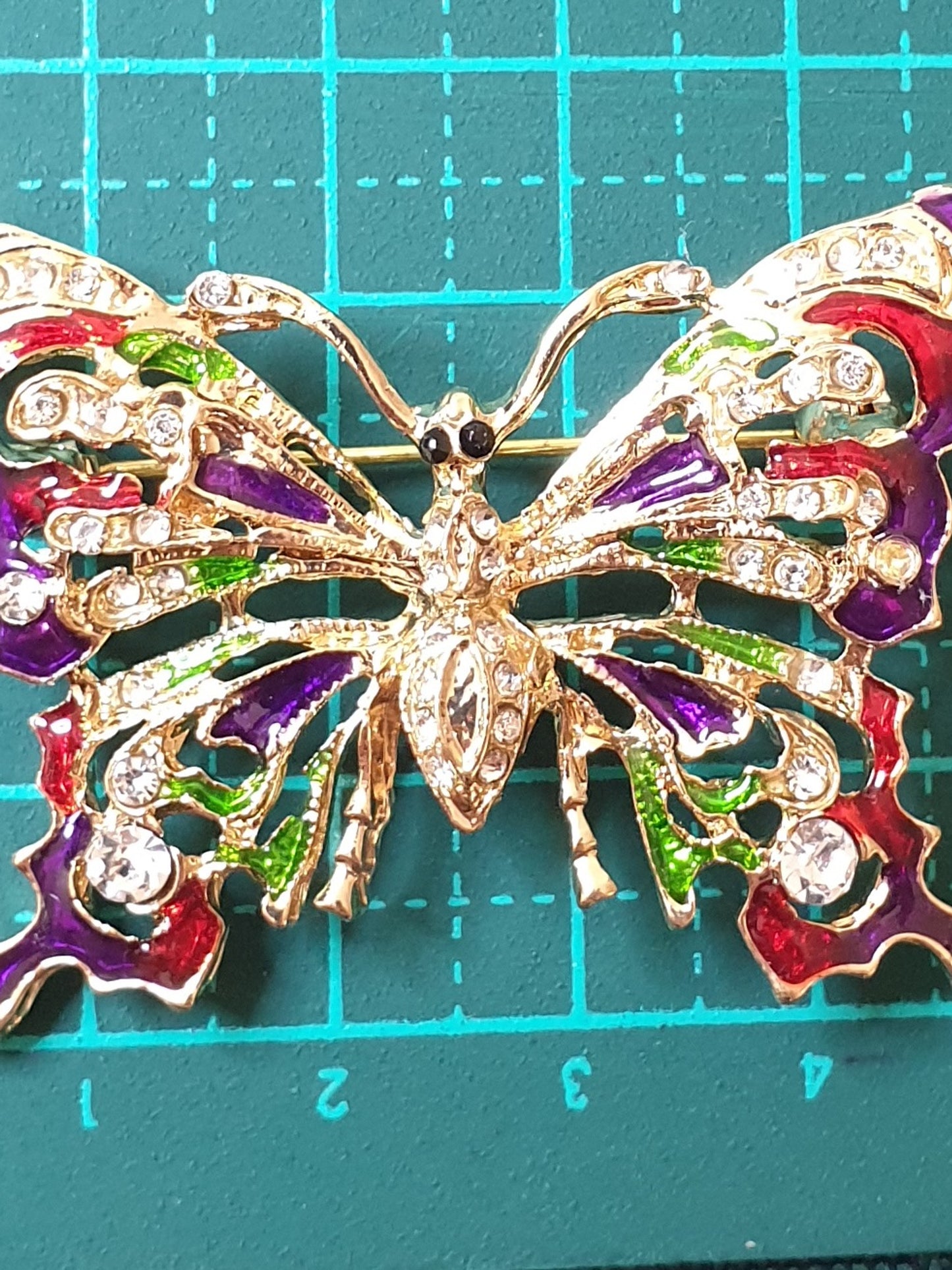 Butterfly Brooch - Purple Tip